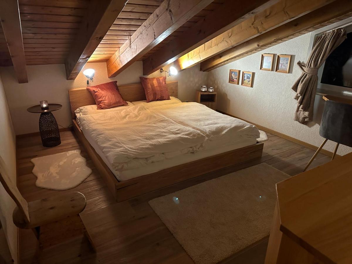 Dachwohnung Mit Charme Im Haus Luchre, Zermatt Zewnętrze zdjęcie