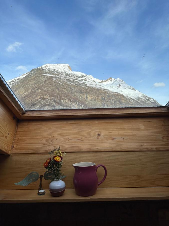 Dachwohnung Mit Charme Im Haus Luchre, Zermatt Zewnętrze zdjęcie
